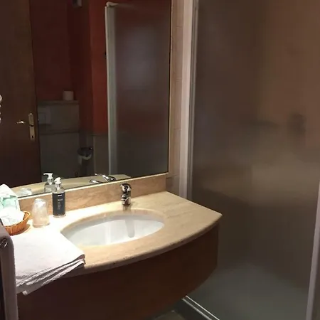 מלון Belvedere & טוסקולנו מדרנו